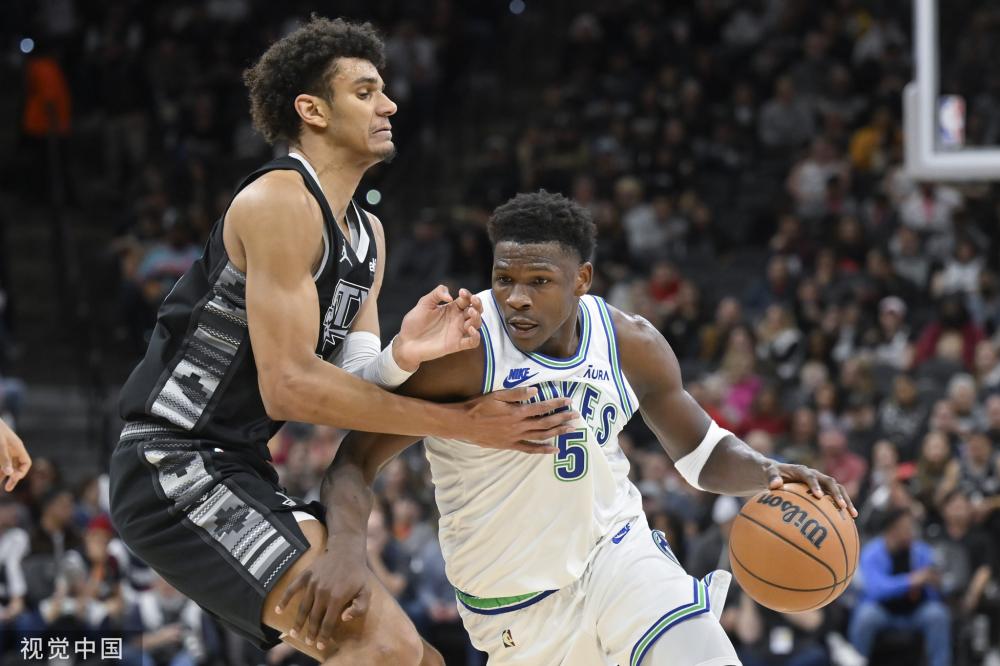 守阵容深度 守阵容深度