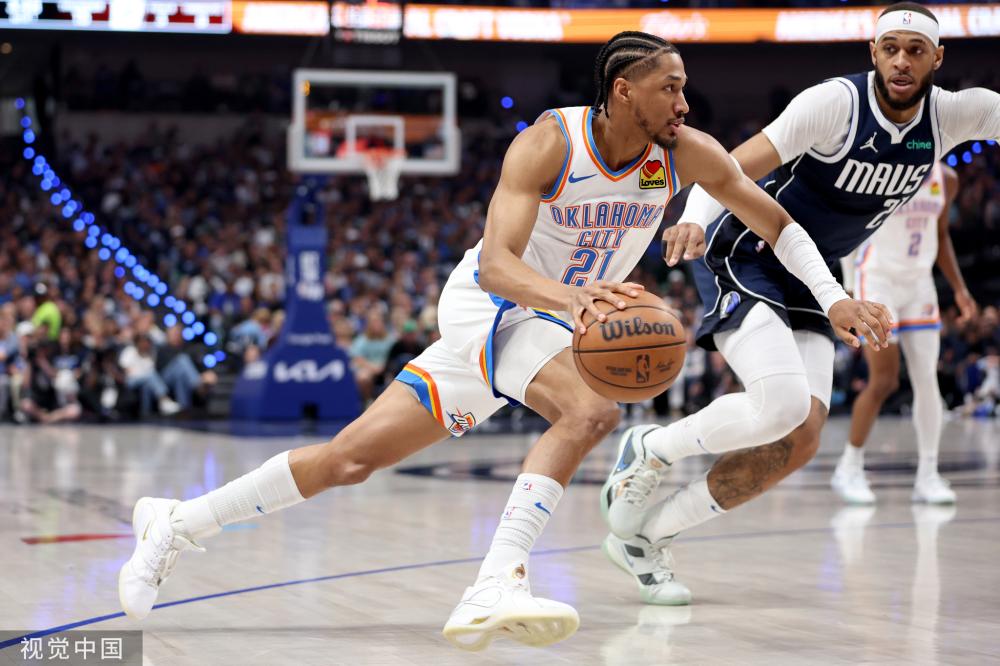 与奥维耶多 与奥维耶多